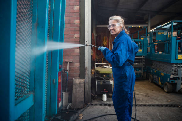Best Pressure Washing Contractors  in Millersburg, PA